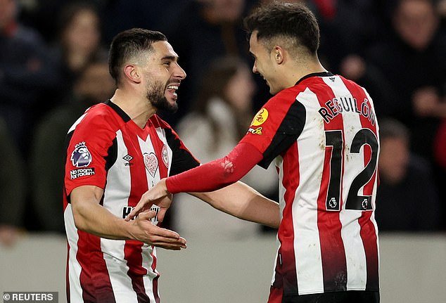 1708278391 67 Neal Maupay reignites war of words with James Maddison after