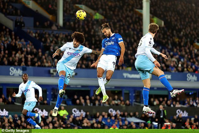 Dominic Calvert-Lewin squandered a great chance when he aimed his header over the crossbar