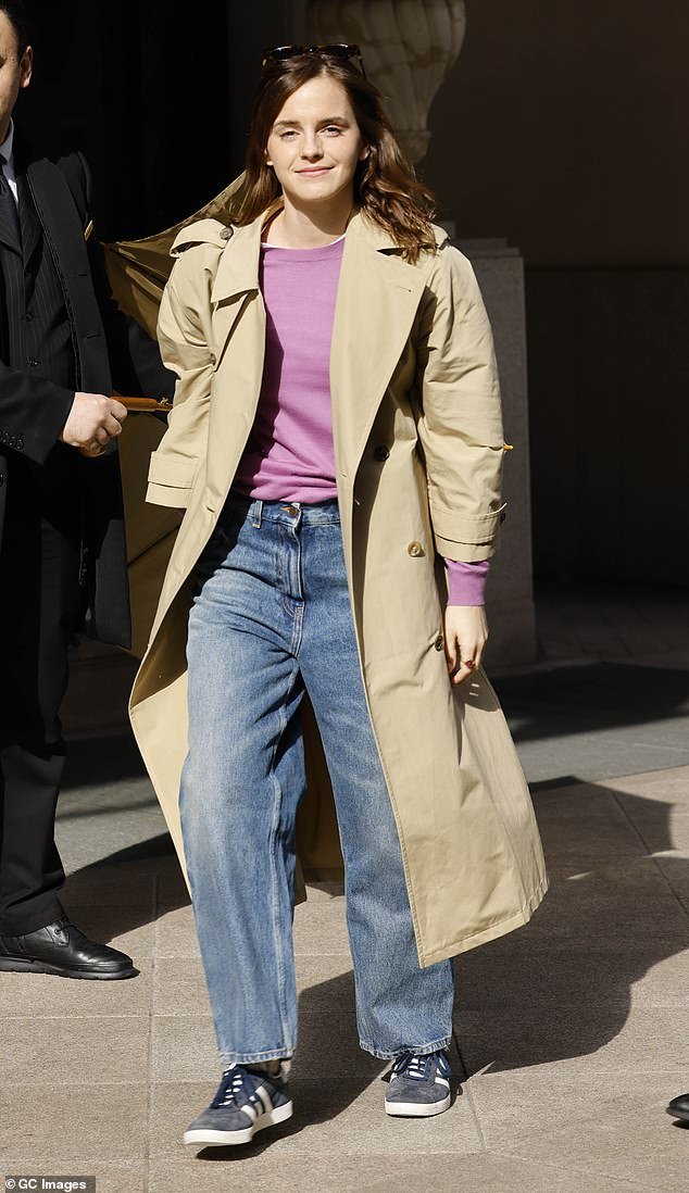 Emma Watson Looks Casually Chic As She Steps Out In A Stylish Trench ...