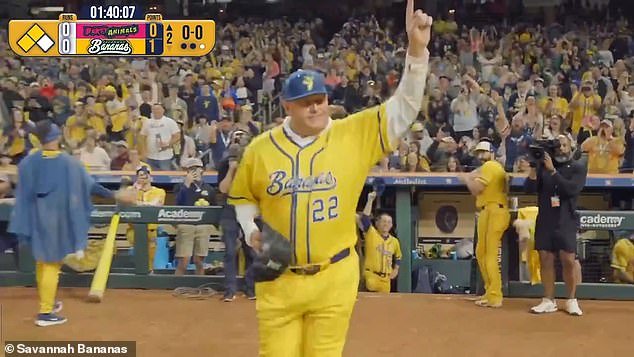 Roger Clemens acknowledges the crowd in Houston, where he once pitched for the Astros
