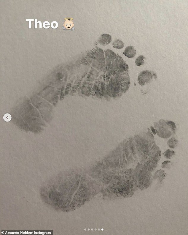 Amanda remembered her stillborn son, who died in 2011 at seven months, with a black and white photo of his footprints and acknowledged the sadness of the day for many.