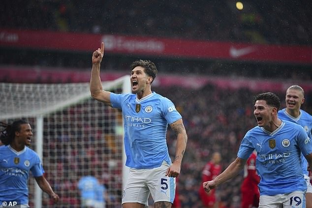 The cerebral, measured style of Manchester City meets fire and thunder in the red blizzard of Liverpool