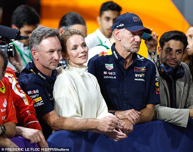 Horner kept Halliwell close in Jeddah as Red Bull cruised to another victory