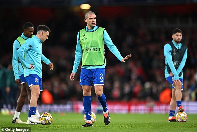 Keown claimed Arsenal should 'retire' Pepe, 41, after Tuesday's match