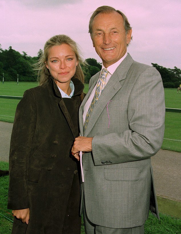 Before Peter, Sarah, then 30, had a year-long relationship with actor Gerald Harper, who was 70 years old at the time (pictured together in 1997)