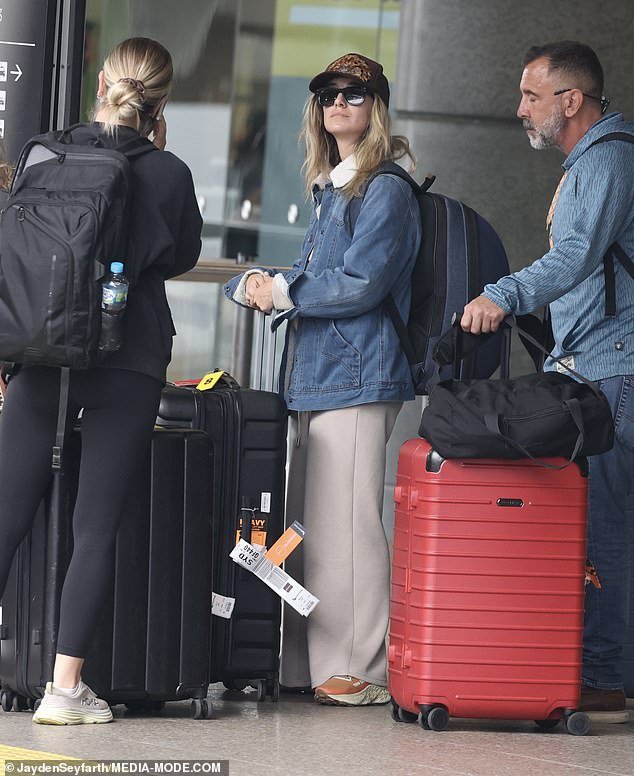 The Yellowstone star is in town for her Australian country music tour and landed at Sydney Airport on Sunday