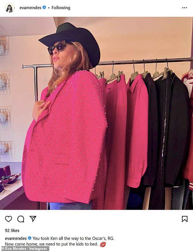 The actress posted a photo of her in Ryan's dressing room and told him to 