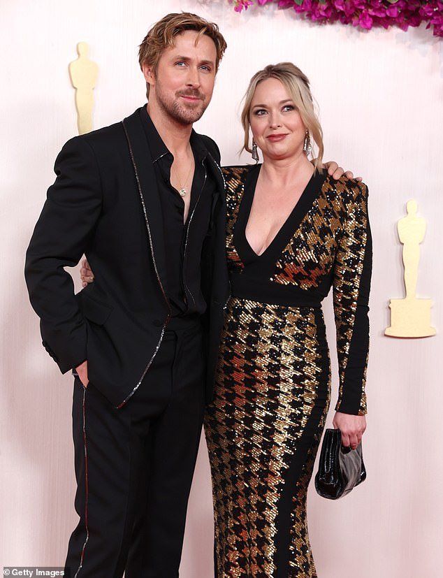 La La Land star Ryan walked the carpet at the Academy Awards with his sister Mandi