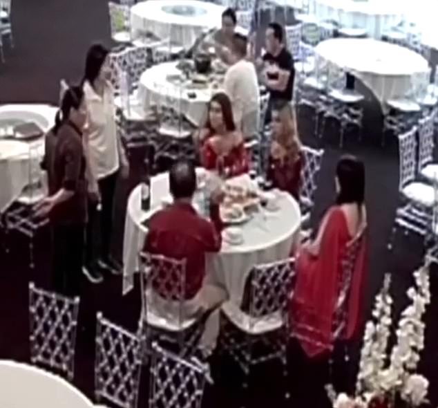 The three social media influencers, accompanied by Ms Do's partner, ordered a live lobster served sashimi style, along with a bottle of red wine (CCTV footage of the family speaking to Silver Pearl staff about the lobster)