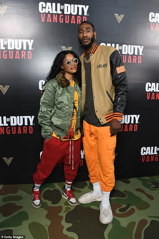 The White Man Can't Jump actress claimed in the docs that her eldest Junie was 'confused' when she saw Shumpert sharing a bed with the girlfriend