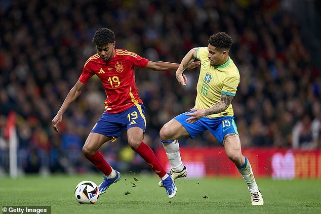 The 16-year-old winger caught the nation's attention with another blockbuster during Spain's 3-3 draw against Brazil on Tuesday evening.