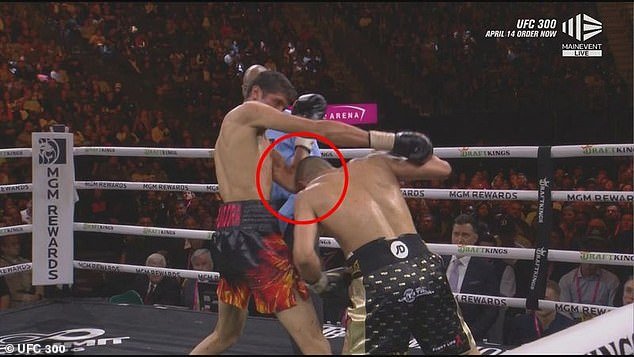 Tim Tszyu was accidentally hit with an elbow early in the fight with Fundora