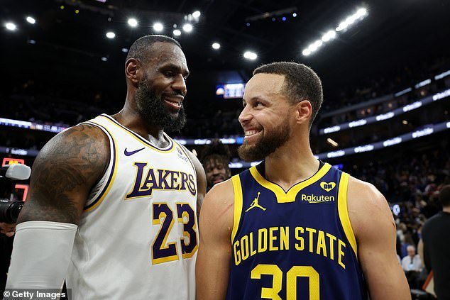 LeBron James and Stephen Curry try to lead their respective teams to the playoffs
