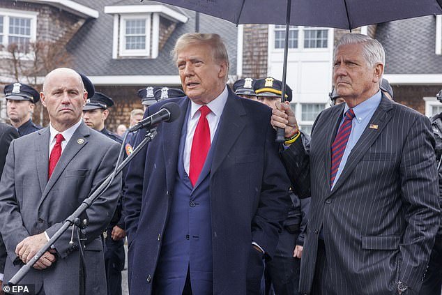 During his extremely busy trip to New York, former President Donald Trump found time to dine at a beloved old establishment on Long Island, racking up a bill of more than $200