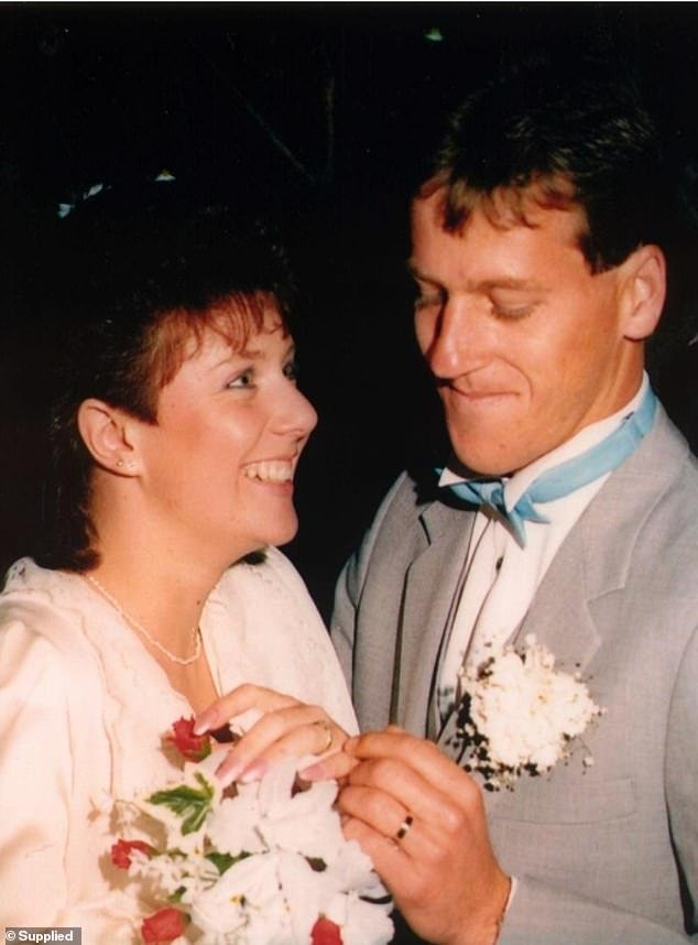 The ex-husband of Kathleen Folbigg, the woman wrongly imprisoned for killing the couple's four children, has died of a heart attack.  Craig and Kathleen Folbigg are pictured