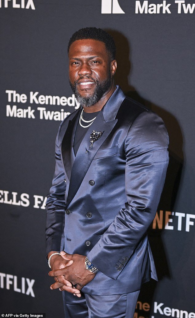 Comedian Kevin Hart received the Mark Twain Prize for American Humor on Sunday evening at the Kennedy Center in Washington, DC
