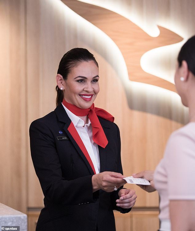 The Australian airline has come under fire in recent days over the alleged declining quality of meals served both in its lounges and on board its planes.