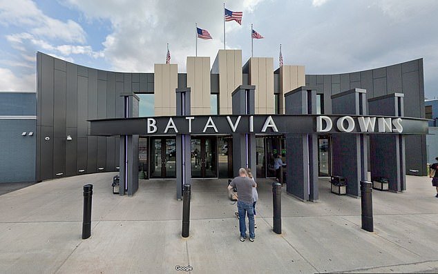 The officer had confronted the drunken Batavia couple and attempted to escort Elmore out of the Batavia Downs casino, at which point Wilcox became violent with Sanfratello, hitting him several times.