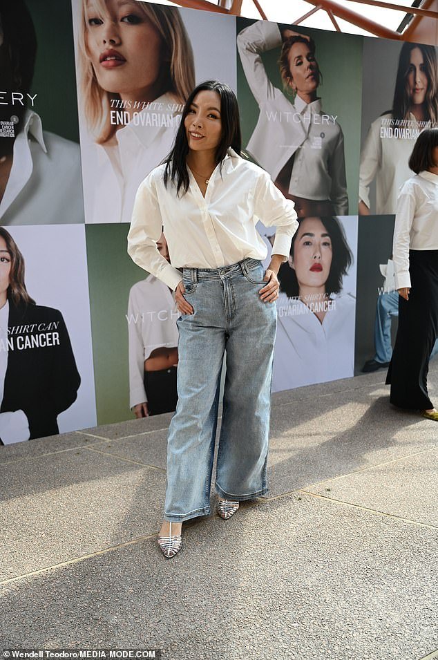 Other stars in attendance included singer Dami Im, who wore light blue jeans and silver shoes