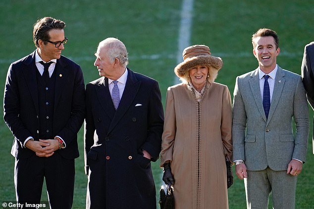 McElhenney and Reynolds stood alongside Queen Camilla and the King during the 2022 visit