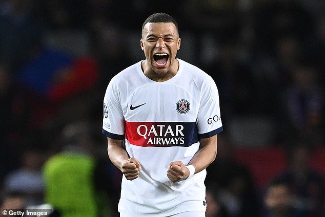 Kylian Mbappé scored twice as PSG won 4-1 at Barcelona after losing the first leg 3-2