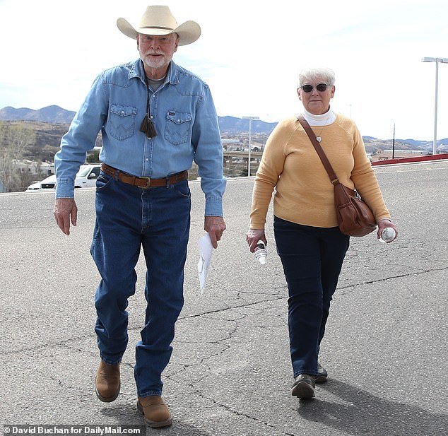 George Kelly and his wife Wanda arrive for a hearing at the Arizona Superior Court in Nogales, Arizona