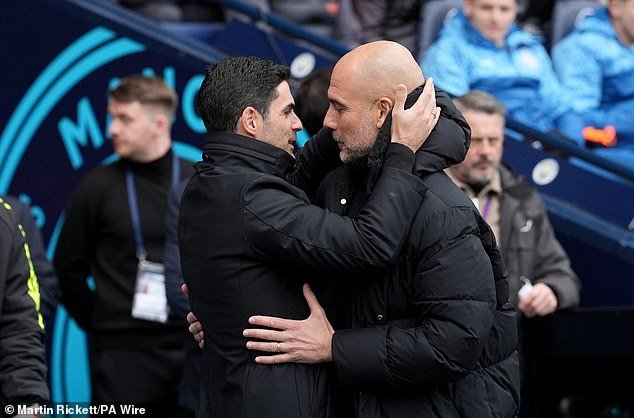 Mikel Arteta (left) and Pep Guardiola (right) will reportedly compete for the Brazilian