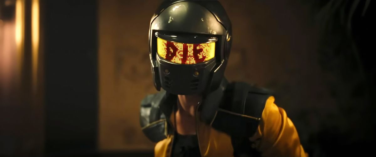 One of the antagonists in Boy Meets World, a woman in black and yellow bicycle leather, with a motorcycle helmet whose visor consists of LEDs, in this case DIE reads