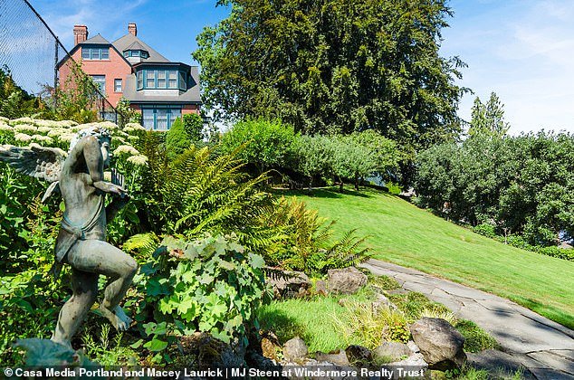 The beautiful estate with sweeping views of the lush Oregon countryside was once owned by the Pittock family