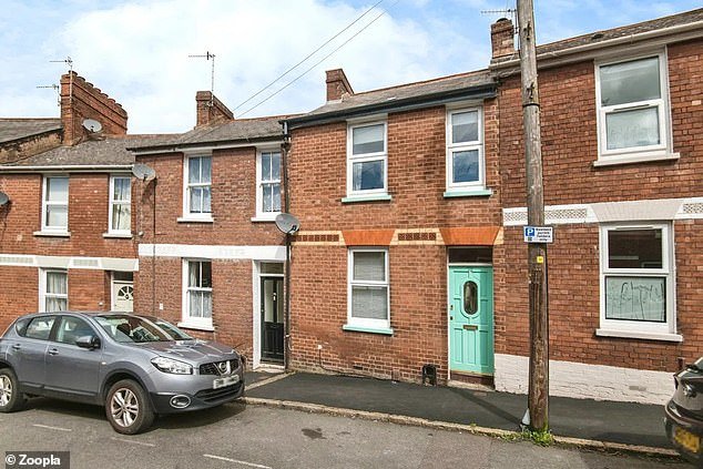 This two-bedroom property in Exeter, Devon is for sale for £291,000 through Fulfords estate agents