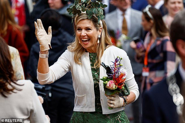 The king and queen were accompanied by their three daughters: Princess Ariane, 17, Princess Amalia, 20, and 18-year-old Princess Alexia, who were all in shades of green, blue and orange