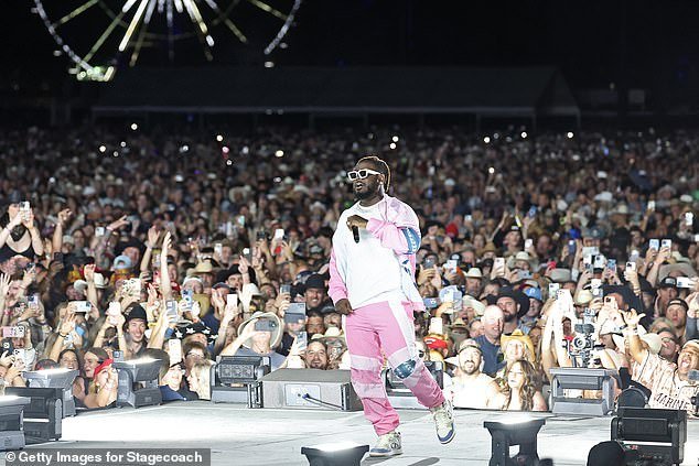 “I love T-Pain and I love his work,” Jelly Roll told Variety, “and I was thinking about who would be a perfect surprise guest for Stagecoach that no one would see coming.”