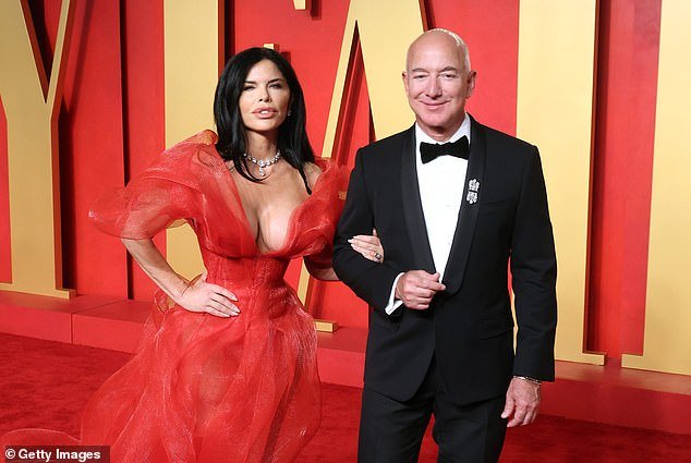 Keith McNally shared a carousel of photos of Lauren Sanchez and her fiancé, Jeff Bezos, and continued to skewer the couple on Monday night