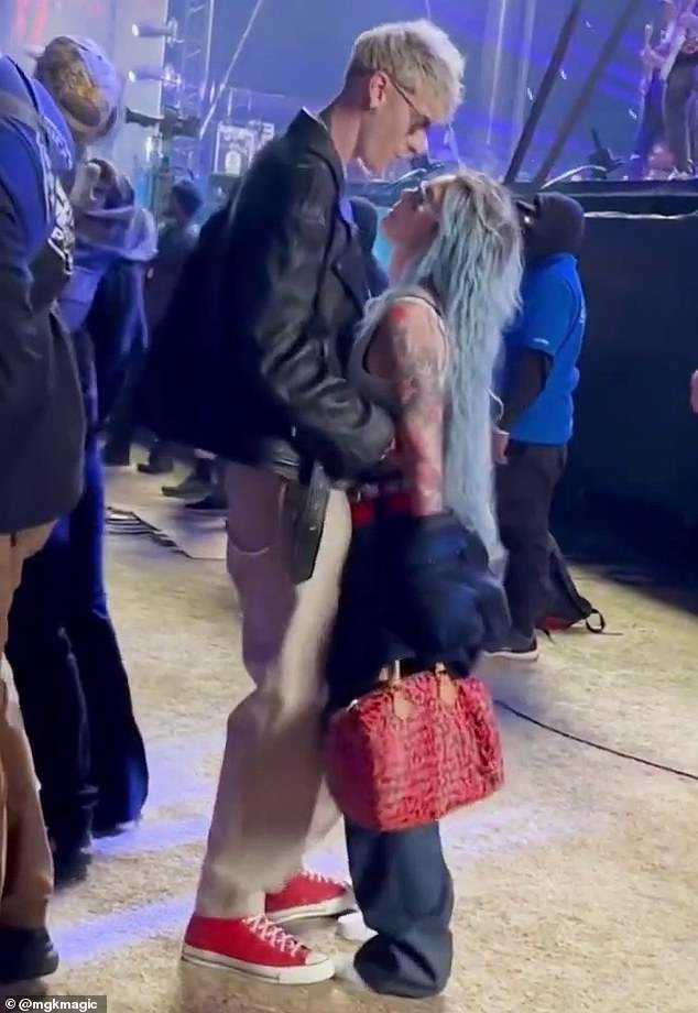 Megan Fox and Machine Gun Kelly appeared to dispel any rumors of a possible breakup on Friday evening as they danced with each other at the Stagecoach Festival