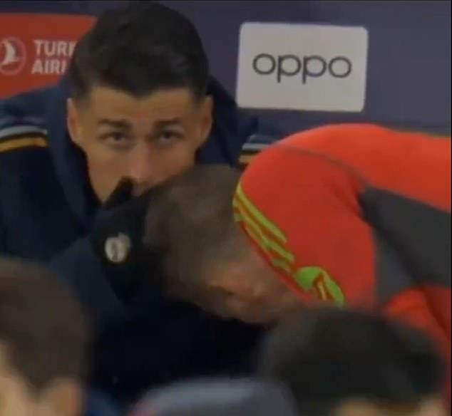 Kepa Arrizabalaga was deep in conversation with Lunin shortly before the gunfight