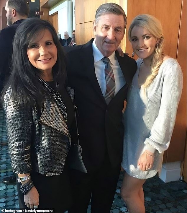 In legal filings obtained by the outlet, Jamie (pictured with Lynne Spears and their daughter Jamie Lynn) accused his daughter of using exaggerated tactics to resolve the case.