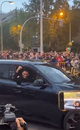 The England international was greeted by a sea of ​​delighted fans as he left the Bernabeu