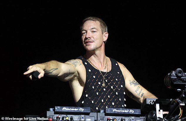 Before the Take A Bow singer took the stage, Diplo was seen performing a set for the crowd