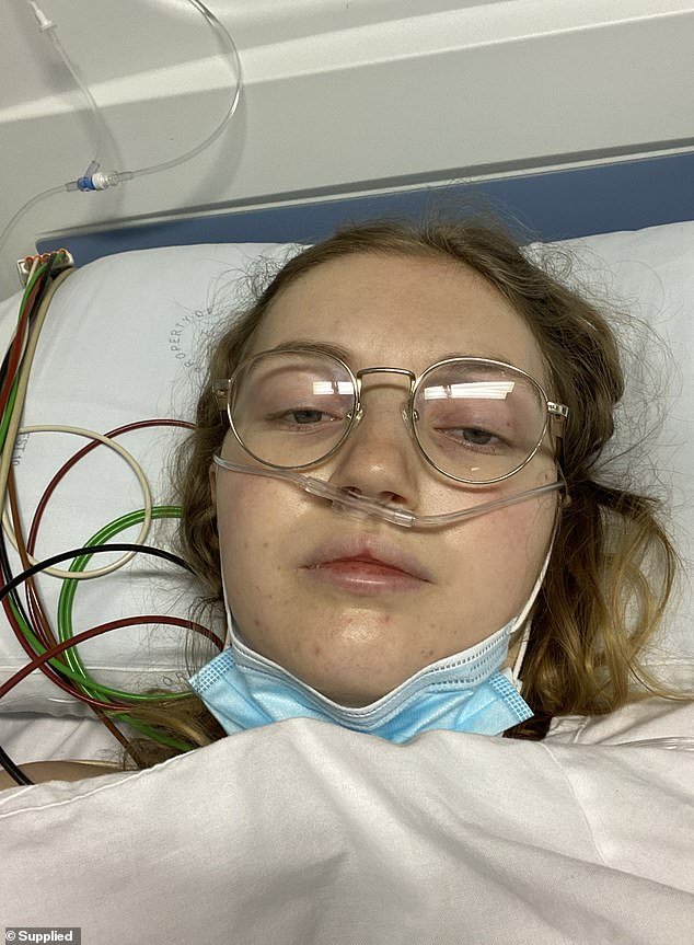 The 20-year-old's first symptoms were headache, light and sound sensitivity, vomiting and stiffness.  She began to lose consciousness as she made her way to the hospital