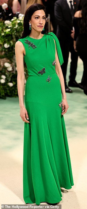 This year Huma opted for a striking green Erdem stress, which she combined with glittering green earrings