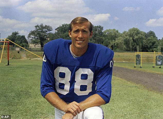 Aaron Thomas, one of the most productive receiving tight ends in Giants history, died last week
