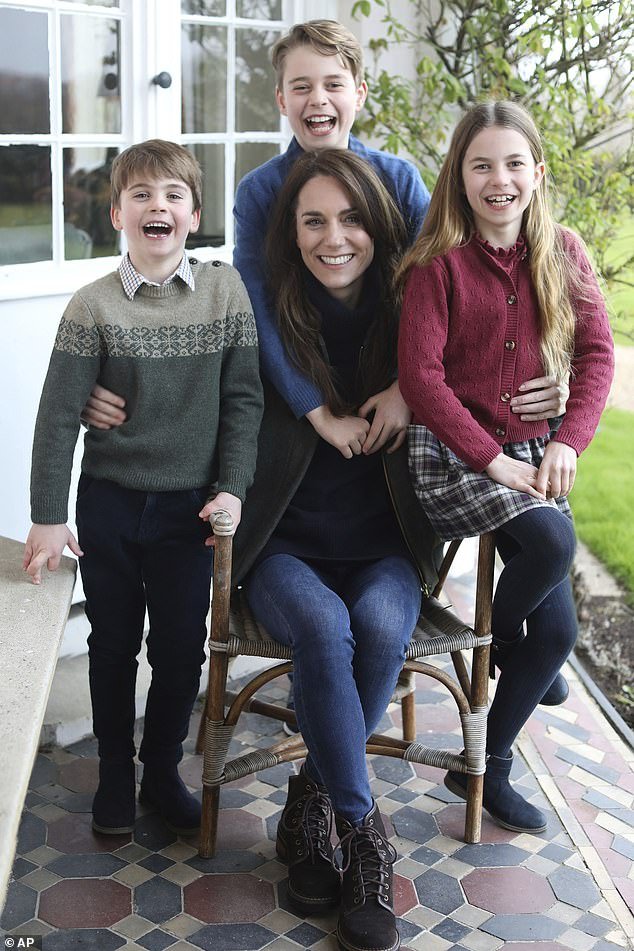 Charlotte was previously spotted in the beautiful cardigan in Kate's controversial Mother's Day portrait